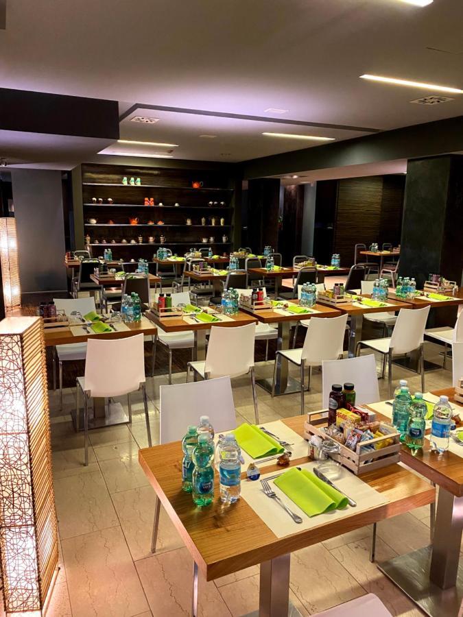 Bes Hotel Cremona Soncino Εξωτερικό φωτογραφία